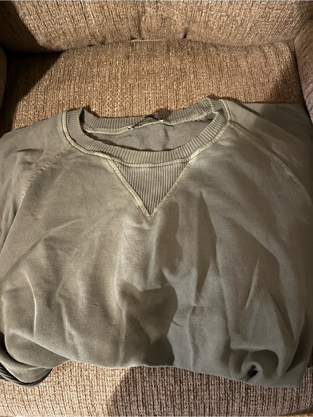 Zenana Outfitters Olive Green Crewneck Sweatshirt with pockets Size 1x
